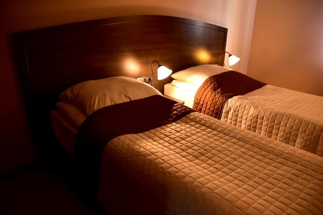 Hotel Nekla Eksteriør bilde